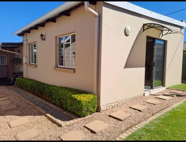 1 BEDROOM PROPERTY TO RENT IN PRIMROSE